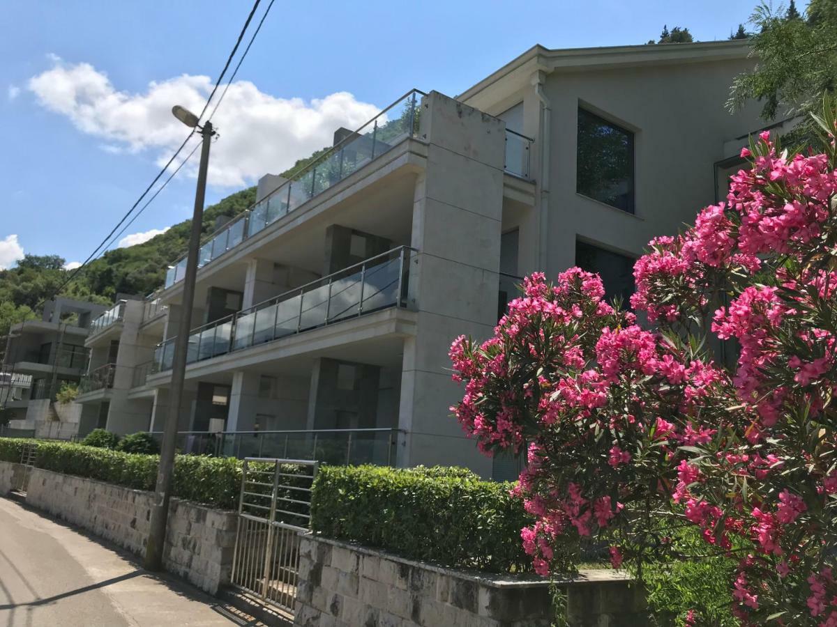 Apartment Stoliv Mare Cattaro Esterno foto